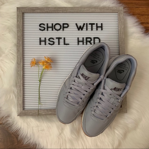 Nike Air Max Command Sneakers - Picture 5 of 5